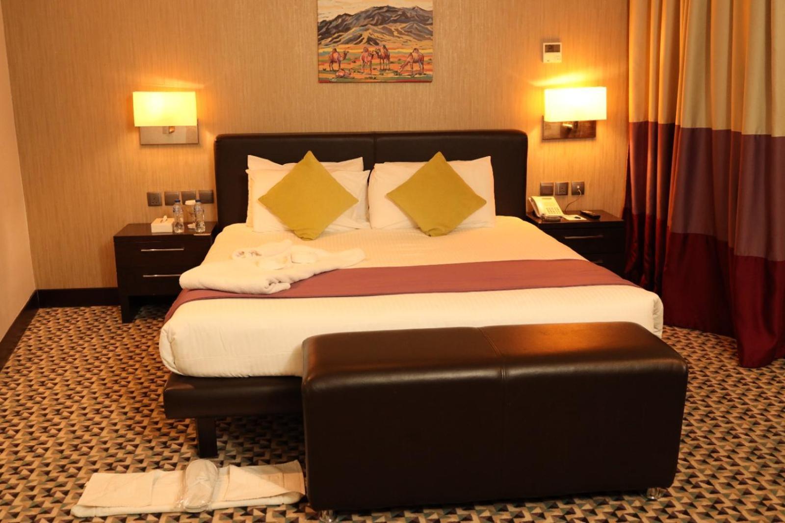 Golden Tulip Hail Eksteriør billede